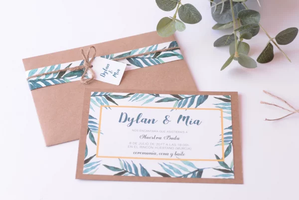 Invitacion personalizada con papel kraft